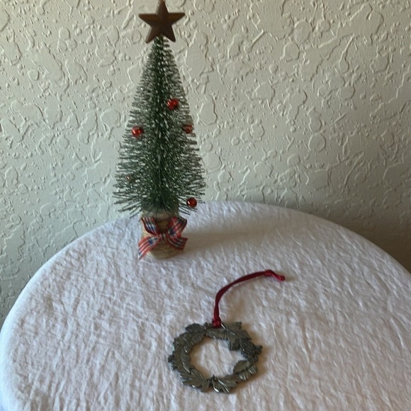 Seagull Pewter: 1995 Vintage Christmas Wreath Ornament- Canada - Picture 7 of 12